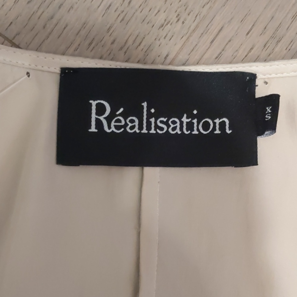 REALISATION PAR BIANCA Top Silver 100% Silk XS - Picture 8 of 8